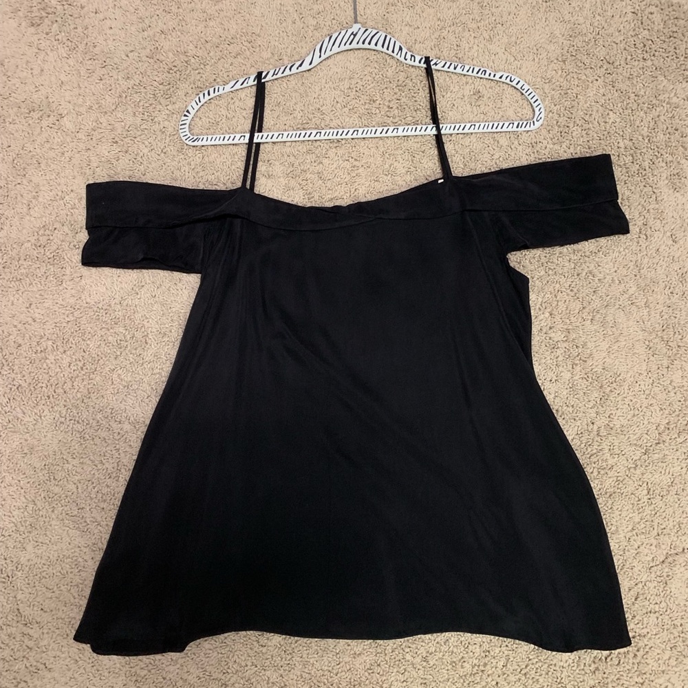 Paper Crown top